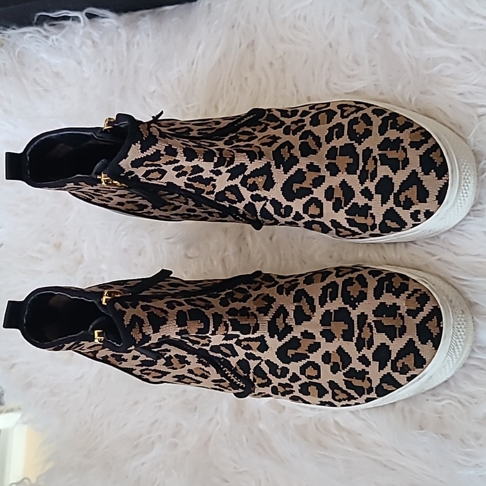 Steve  Madden sneakers